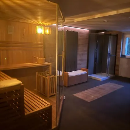 Kaja 2, Mit Eigener Sauna